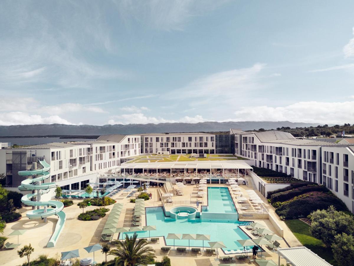 Falkensteiner Family Hotel Diadora Petrcane Exterior foto